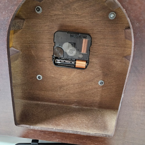 Wooden clock - Picture 3 of 8